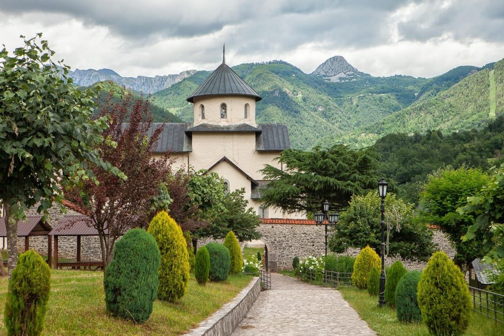 Морача монастир чорногорія що подивитися куди поїхати