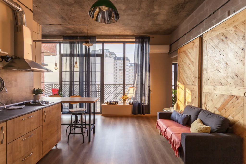 квартири в тбілісі для подобової оренди airbnb на сутки добірка