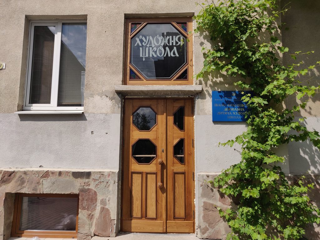 красиві двері івано-франківська франківськ який треба берегти
