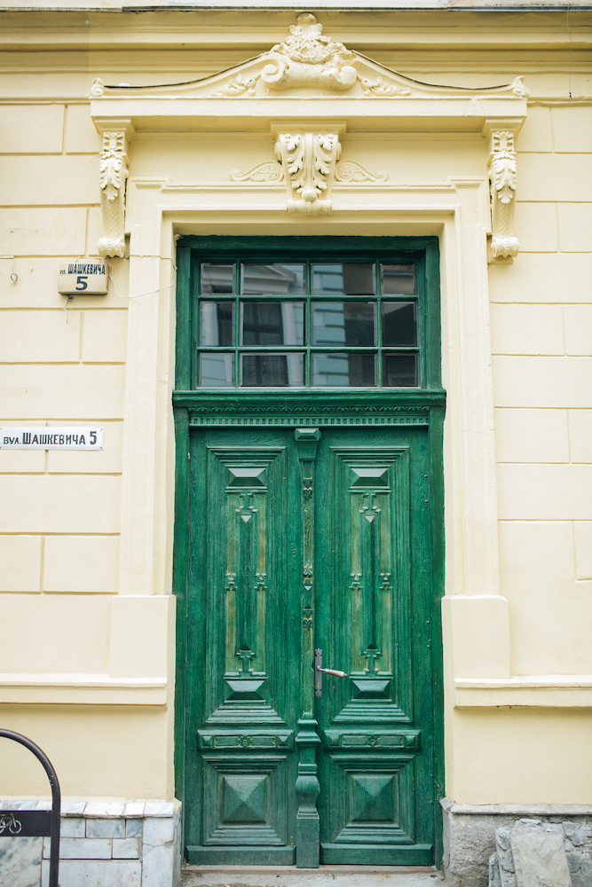 красиві двері івано-франківська франківськ який треба берегти