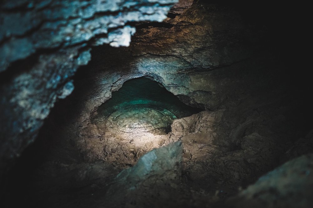 гіпсова печера попелюшка в чернівецькій області