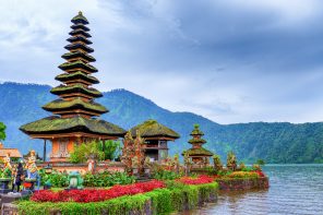 На Балі планують з 4 лютого приймати всіх щеплених туристів