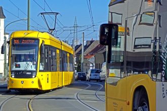 В Німеччині пропонують проїзні громадським транспортом за €9